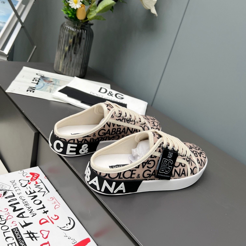 Dolce & Gabbana Slippers